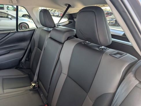 Certified 2025 Subaru Outback Onyx Edition w/ Tech Package 2 image 28