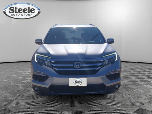 Used 2017 Honda Pilot Touring image 8