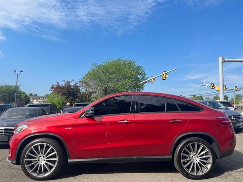Used 2018 Mercedes-Benz GLE 43 AMG 4MATIC Coupe w/ Parking Assist Package image 3