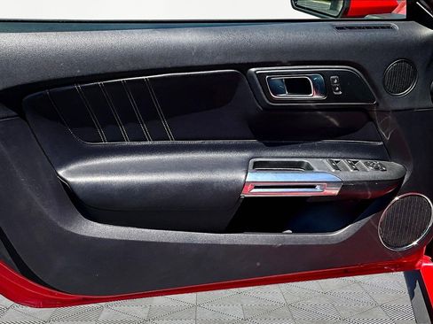 Used 2019 Ford Mustang Premium RWD image 19