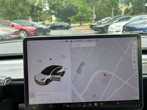 Used 2022 Tesla Model 3 Long Range AWD/4WD image 17