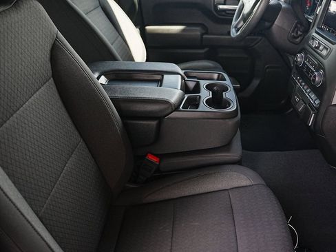 Certified 2024 Chevrolet Silverado 1500 Custom Trail Boss w/ Dark Appearance Package AWD/4WD image 18