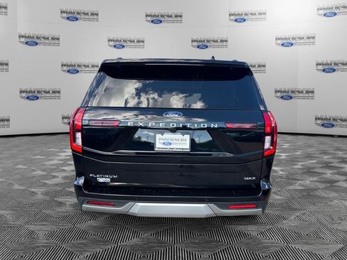 Certified 2025 Ford Expedition Max Platinum AWD/4WD image 4