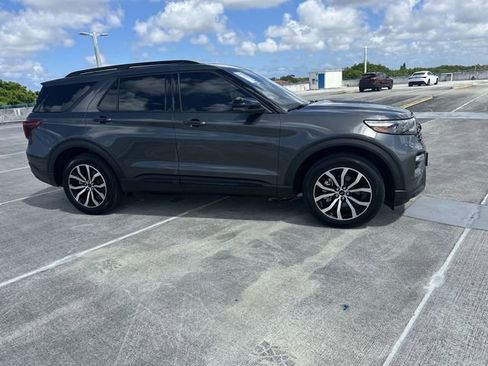 Used 2020 Ford Explorer ST w/ Premium Technology Package AWD/4WD image 15