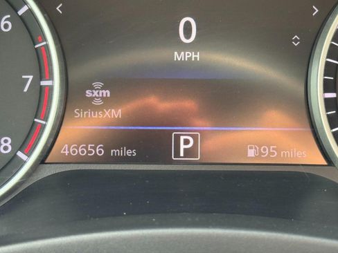 Used 2024 Nissan Sentra SV FWD image 20