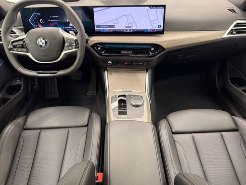 Used 2025 BMW 330i Sedan RWD image 15