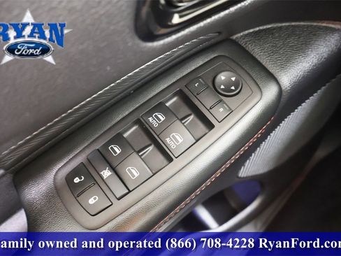 Used 2025 Dodge Durango GT w/ Blacktop Package image 28