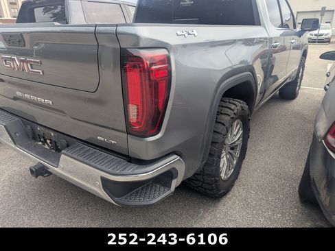 Used 2021 GMC Sierra 1500 SLT w/ SLT Premium Plus Package AWD/4WD image 4