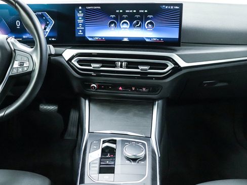 Certified 2023 BMW i4 eDrive35 RWD image 13