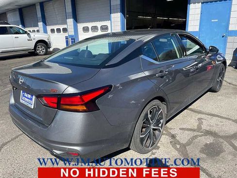 Used 2024 Nissan Altima 2.5 SR FWD image 3