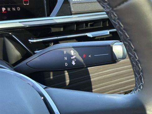 Used 2025 GMC Sierra EV Denali image 13