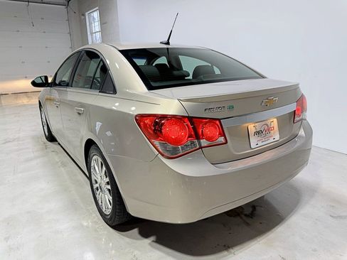 Used 2011 Chevrolet Cruze Eco image 5