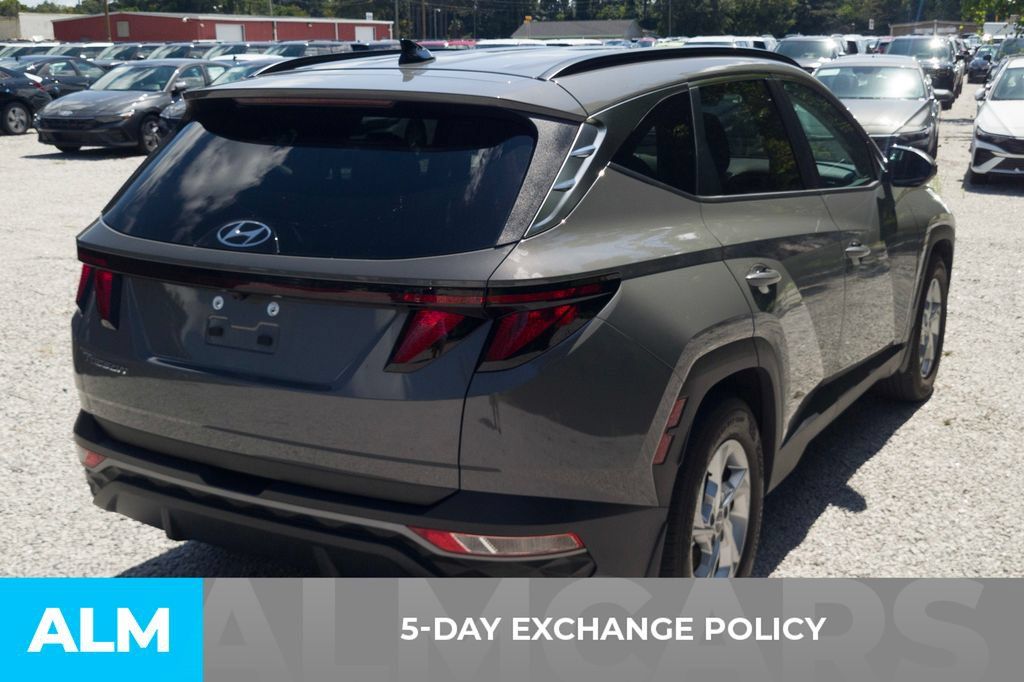 Used 2024 Hyundai Tucson SEL FWD image 3