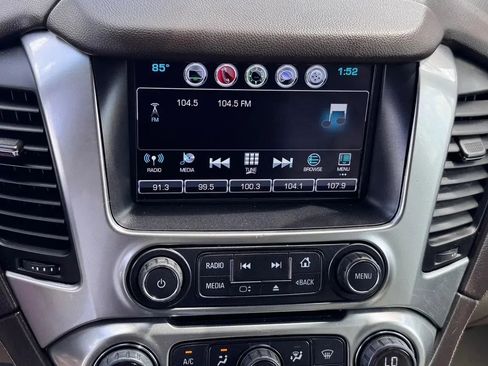Used 2016 Chevrolet Suburban LT AWD/4WD image 15