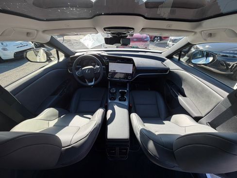 Used 2024 Lexus RZ 300e Premium w/ Technology Package image 22