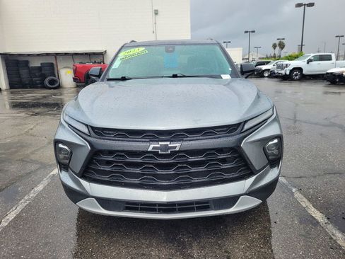 Used 2023 Chevrolet Blazer LT w/ Convenience Package image 2