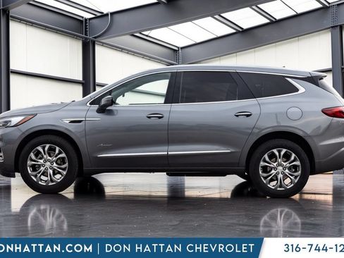 Used 2021 Buick Enclave Avenir w/ Avenir Technology Package AWD/4WD image 3