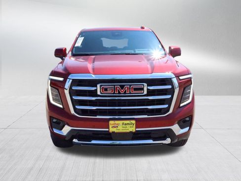 New 2026 GMC Yukon Elevation w/ Elevation Premium Package AWD/4WD image 2