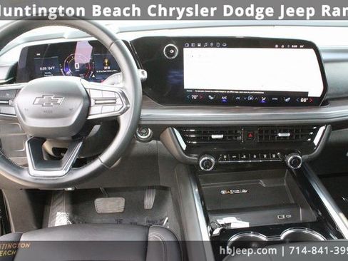 Used 2025 Chevrolet Tahoe Z71 image 16