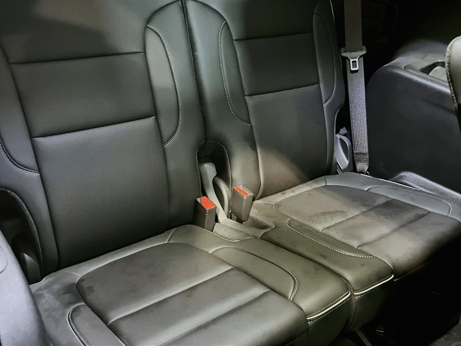 Used 2023 GMC Acadia AT4 w/ Preferred Package AWD/4WD image 28