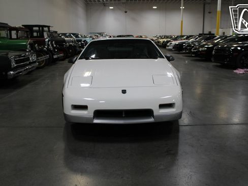 Used 1987 Pontiac Fiero GT image 39