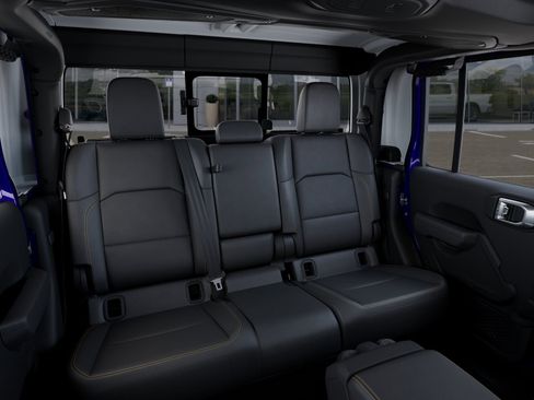 New 2026 Jeep Gladiator Sport AWD/4WD image 15