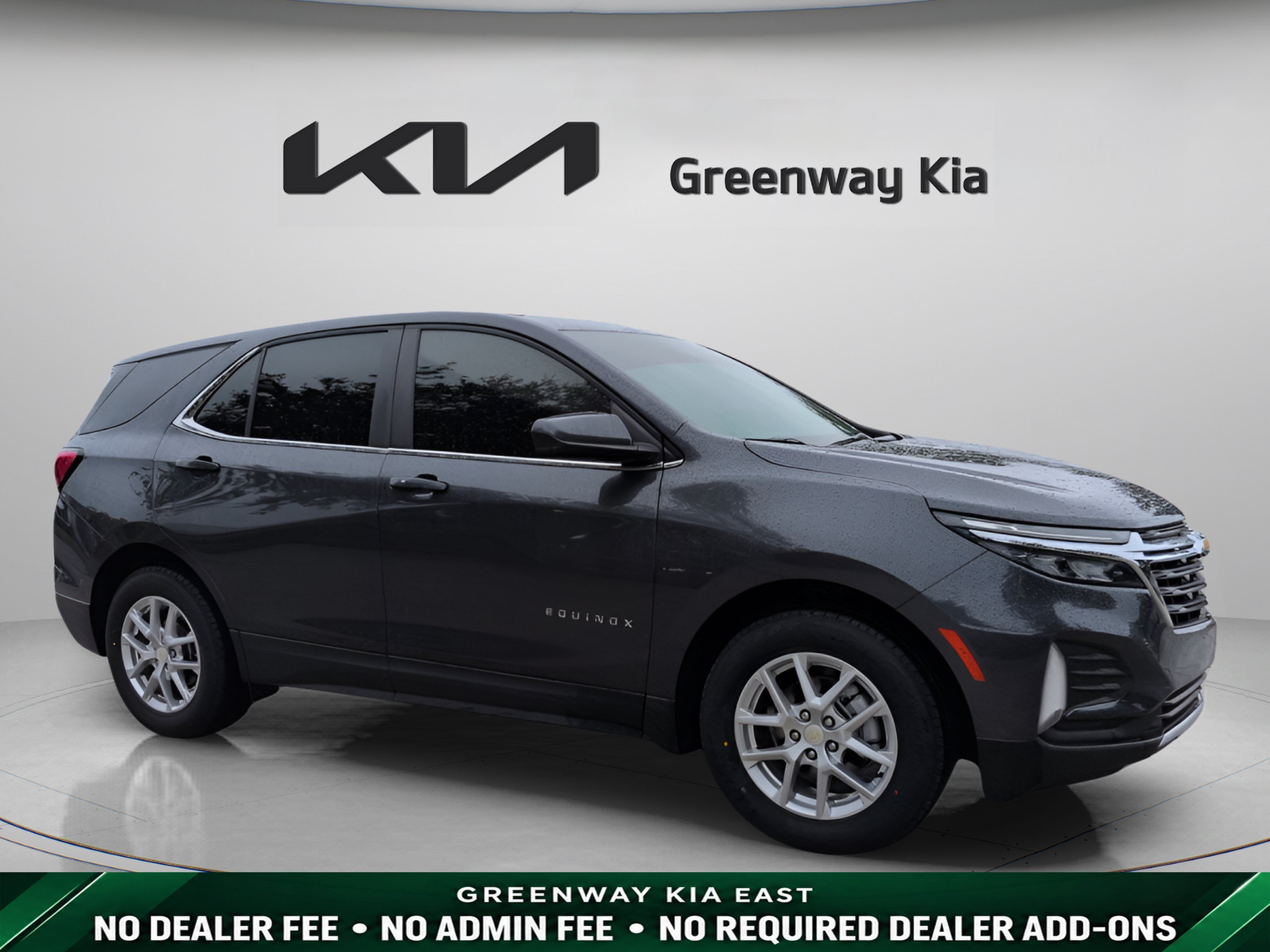 Used 2023 Chevrolet Equinox LT FWD image 1