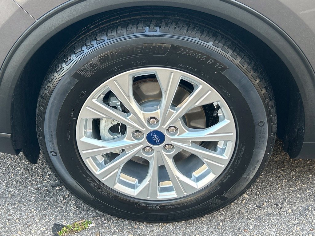 Certified 2023 Ford Escape Active FWD image 17