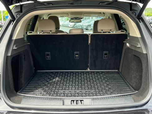 Used 2021 Lincoln Corsair AWD image 34