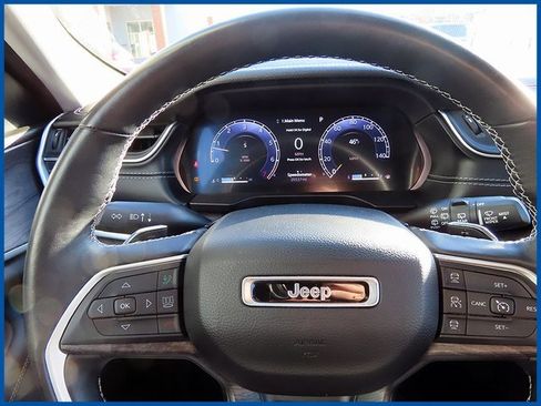 Certified 2022 Jeep Grand Cherokee L Limited image 14