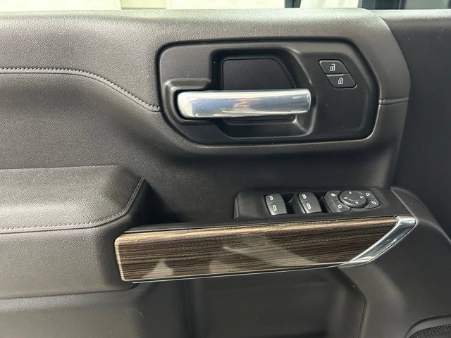 Used 2022 Chevrolet Silverado 2500 LT w/ All Star Edition AWD/4WD image 16
