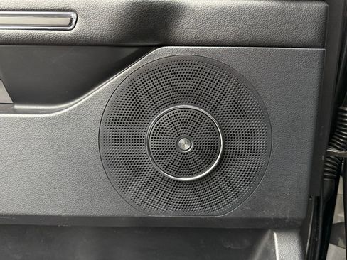 Used 2021 Ford Expedition Max Limited image 18