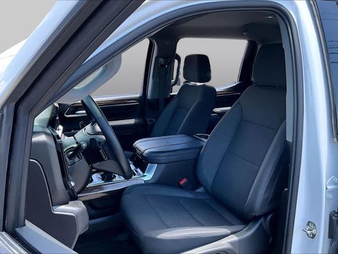 Used 2026 GMC Sierra 1500 Elevation RWD image 8