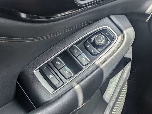 Used 2023 Subaru Outback Touring AWD/4WD image 25
