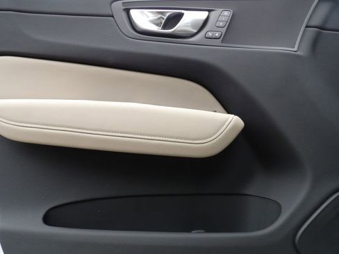 New 2026 Volvo XC60 B5 Plus w/ Protection Package Premier image 8