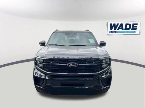 New 2026 Ford Expedition Max Platinum w/ Stealth Performance Package AWD/4WD image 2