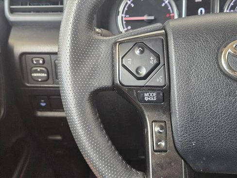 Used 2021 Toyota 4Runner TRD Off-Road Premium w/ Moonroof Package AWD/4WD image 16