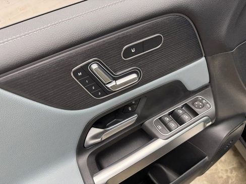 New 2026 Mercedes-Benz GLB 250 GLB 250 image 11