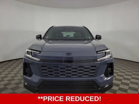 Used 2026 Toyota RAV4 SE w/ Weather Package FWD image 2