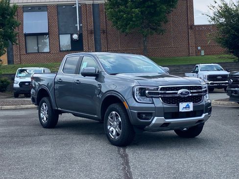 New 2026 Ford Ranger Lariat w/ FX4 Off-Road Package AWD/4WD image 2