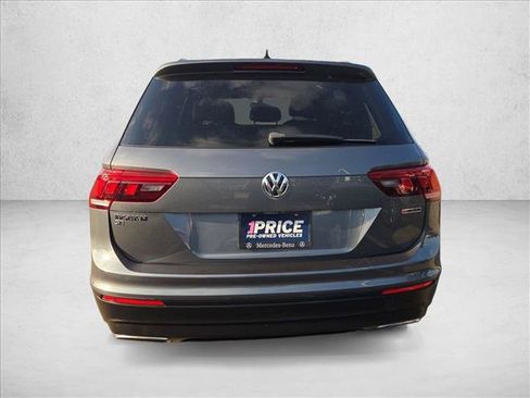 Used 2019 Volkswagen Tiguan SE w/ Panoramic Sunroof Package AWD/4WD image 6