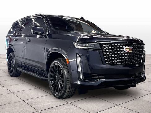 Used 2023 Cadillac Escalade Premium Luxury AWD/4WD image 2
