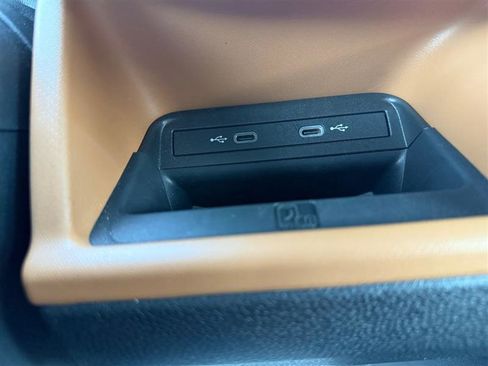 Used 2025 Volkswagen ID. Buzz Pro S image 26