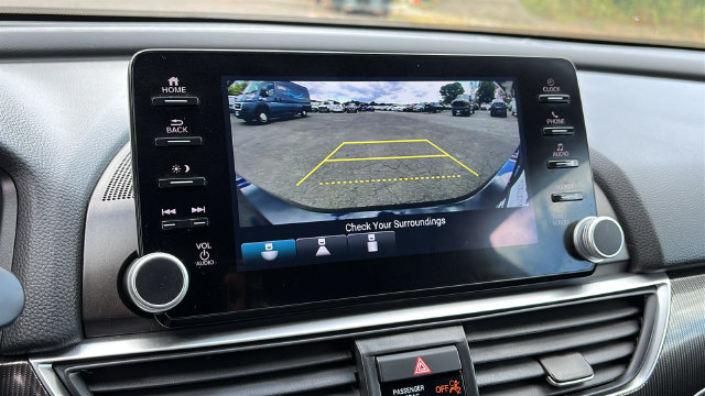 Used 2022 Honda Accord Sport image 17