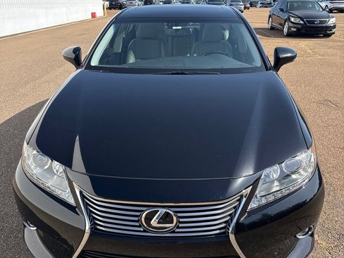 Used 2015 Lexus ES 350 w/ Luxury Package FWD image 16