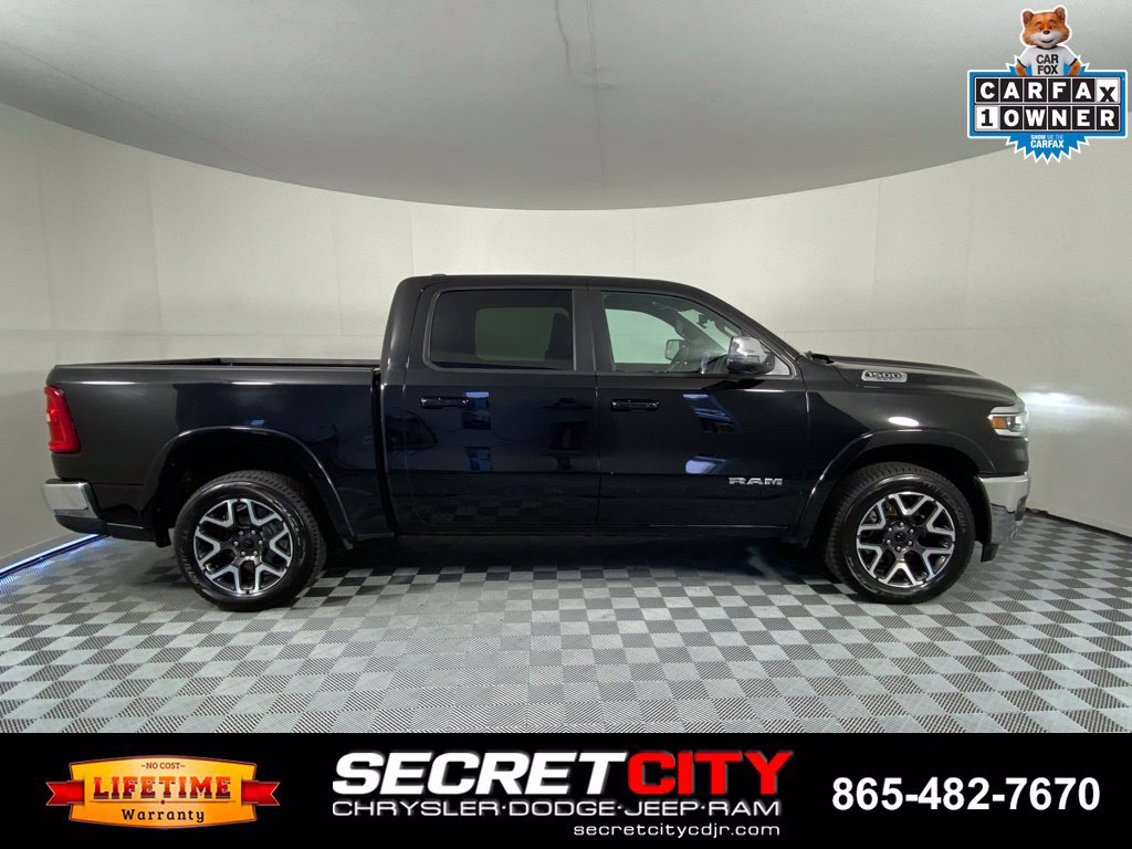 Used 2025 RAM 1500 Laramie AWD/4WD image 8
