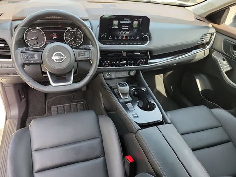 Used 2023 Nissan Rogue SL w/ SL Premium Package FWD image 15