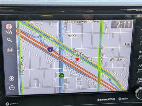 Used 2022 Toyota Highlander XLE image 13