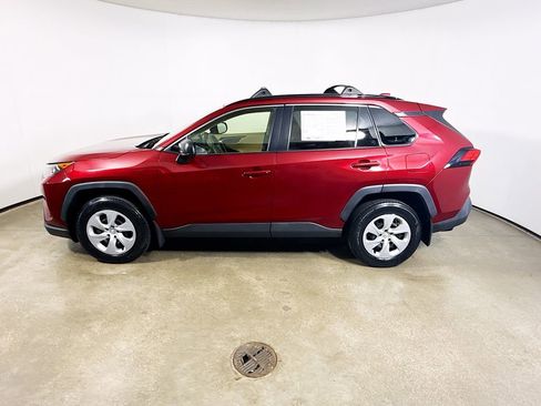 Used 2019 Toyota RAV4 LE w/ All Weather Liner Package AWD/4WD image 4