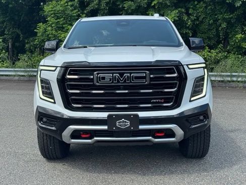 New 2026 GMC Yukon AT4 Ultimate w/ LPO, Floor Liner Package AWD/4WD image 2